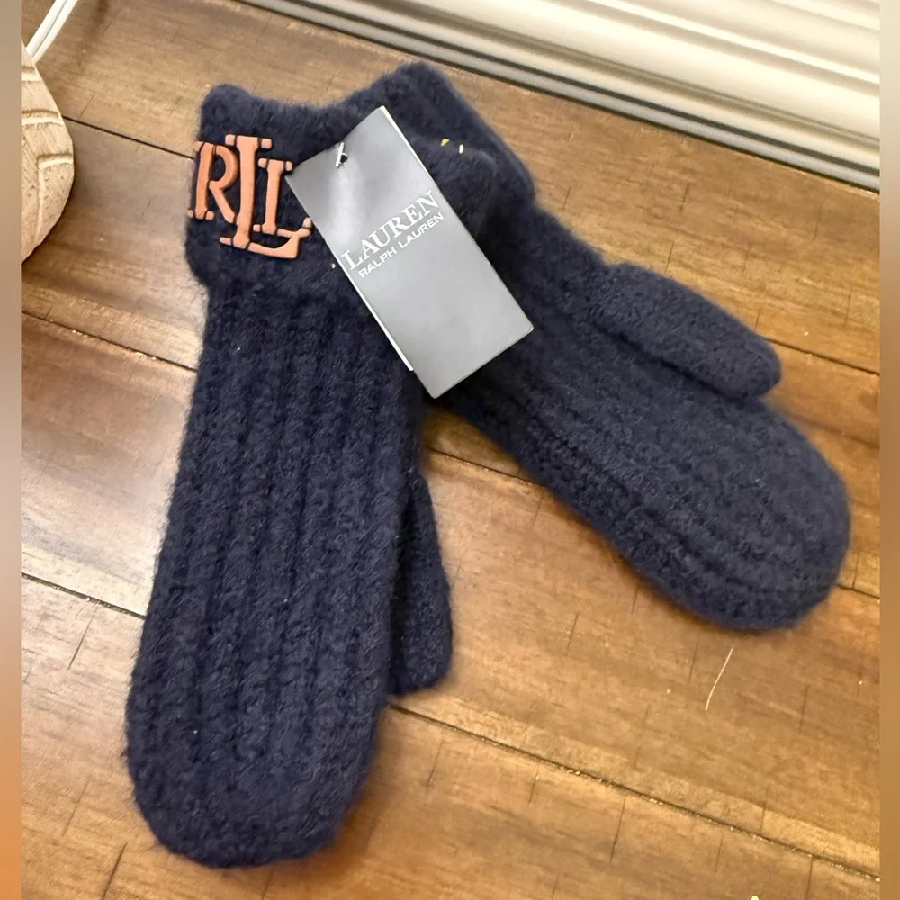 NWT Lauren Ralph Lauren Navy Ribbed Knit Mittens with Leather Logo Patch